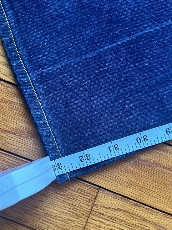 Levis Premium Ribcage Boot, High Key Size 26, 33 in inseam - Picture 6 of 9